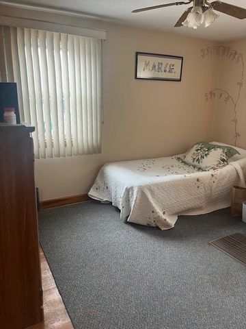 33 Van Buren Street, Warwick, RI 02888