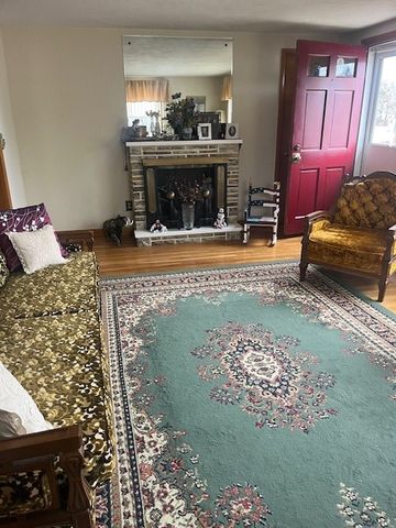 33 Van Buren Street, Warwick, RI 02888