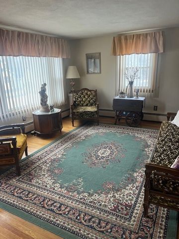 33 Van Buren Street, Warwick, RI 02888