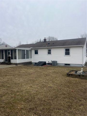 33 Van Buren Street, Warwick, RI 02888