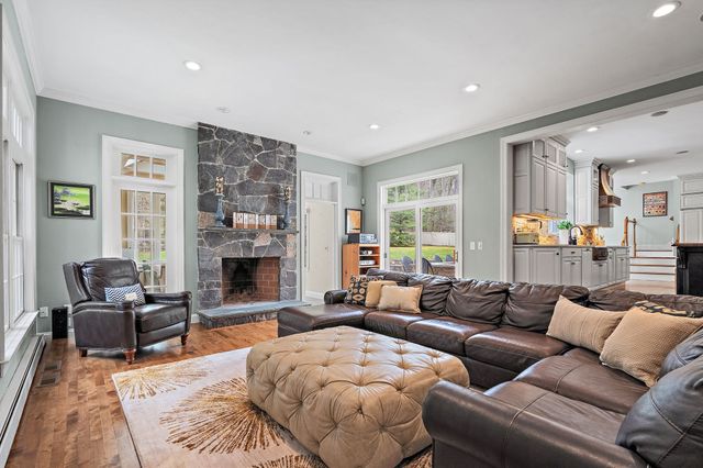 40 Bigelow Drive, Sudbury, MA 01776