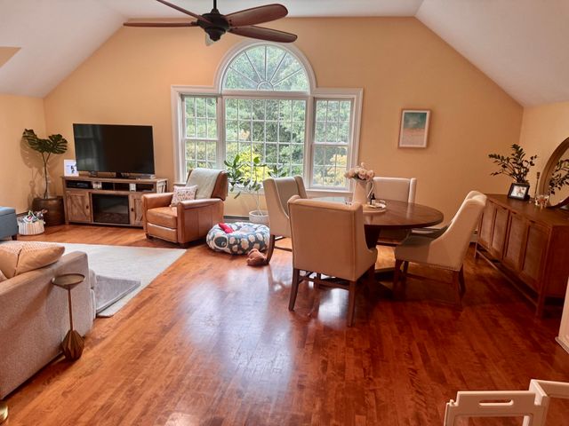 40 Bigelow Drive, Sudbury, MA 01776