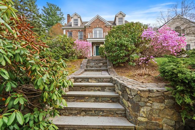 40 Bigelow Drive, Sudbury, MA 01776