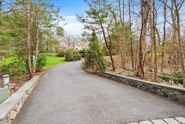 40 Bigelow Drive, Sudbury, MA 01776