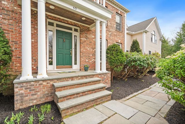 40 Bigelow Drive, Sudbury, MA 01776