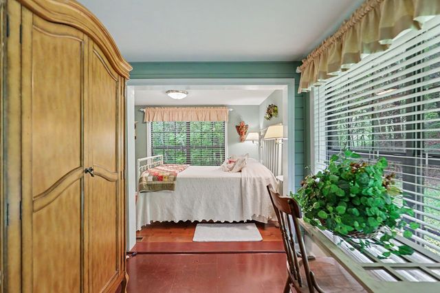 289 Doc Thomas Ridge Road, Blairsville, GA 30512