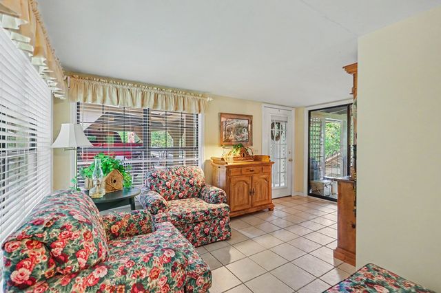 289 Doc Thomas Ridge Road, Blairsville, GA 30512