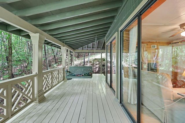 289 Doc Thomas Ridge Road, Blairsville, GA 30512