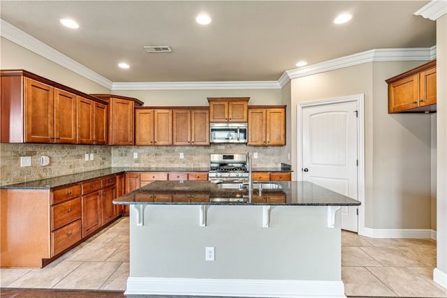 1402 Gooseneck Lane, Cave Springs, AR 72718