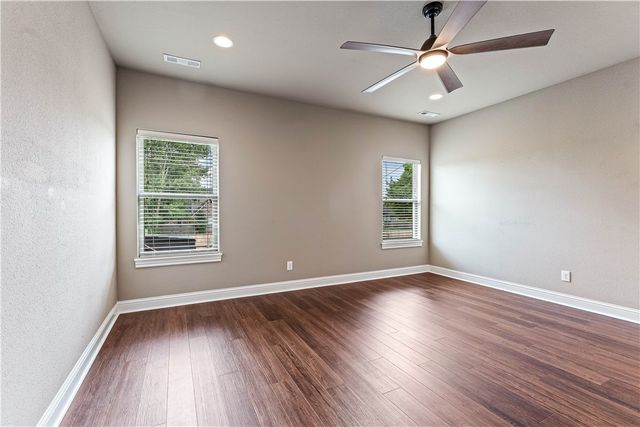 1402 Gooseneck Lane, Cave Springs, AR 72718
