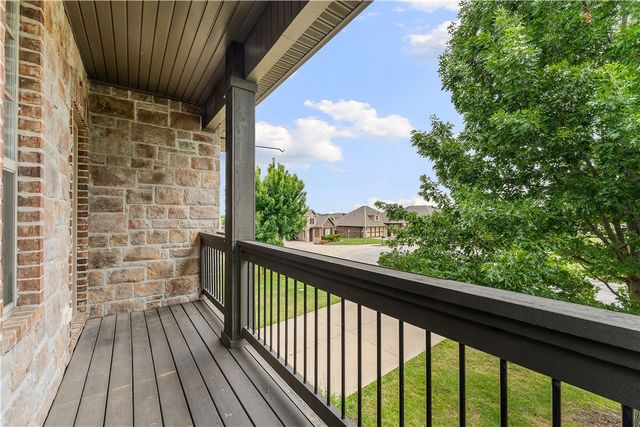 1402 Gooseneck Lane, Cave Springs, AR 72718