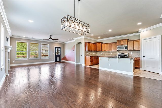 1402 Gooseneck Lane, Cave Springs, AR 72718