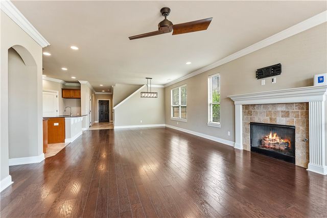 1402 Gooseneck Lane, Cave Springs, AR 72718