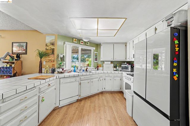 2366 Glendale Cir, Antioch, CA 94509