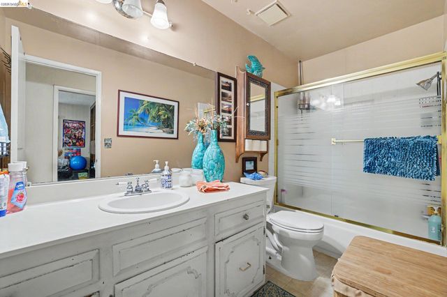 2366 Glendale Cir, Antioch, CA 94509