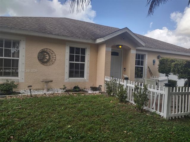 3352 SW Himango St, Port St. Lucie, FL 34953