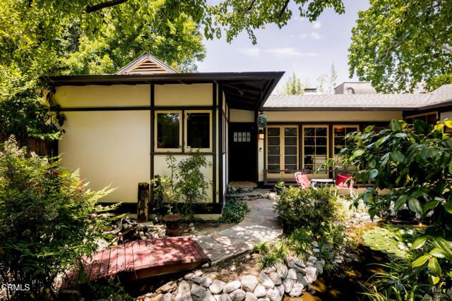 1364 N Harding Avenue, Pasadena, CA 91104