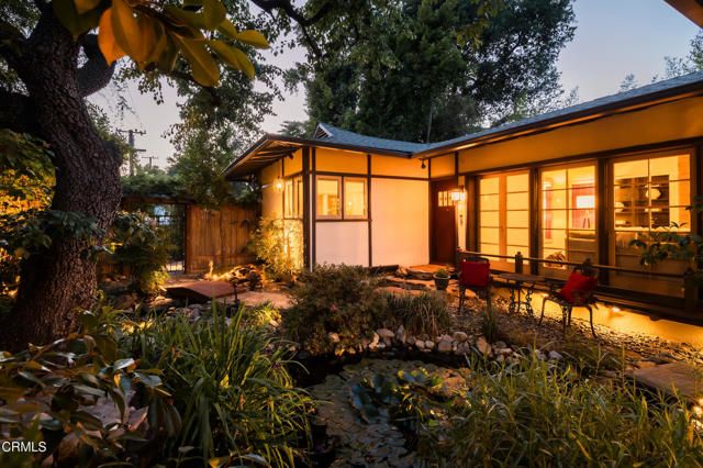 1364 N Harding Avenue, Pasadena, CA 91104