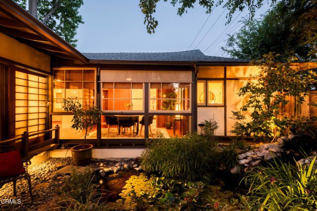 1364 N Harding Avenue, Pasadena, CA 91104