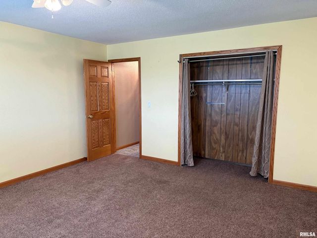 1249 WOODS Lane, Jacksonville, IL 62650