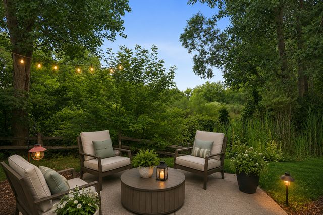 641 Bridle Court 641, Lakemoor, IL 60051