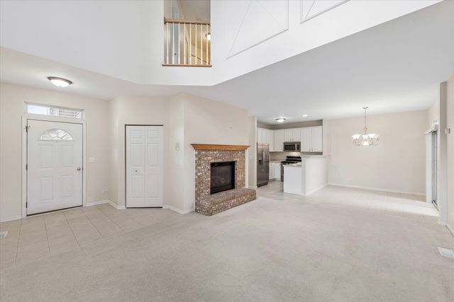641 Bridle Court 641, Lakemoor, IL 60051