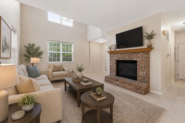 641 Bridle Court 641, Lakemoor, IL 60051