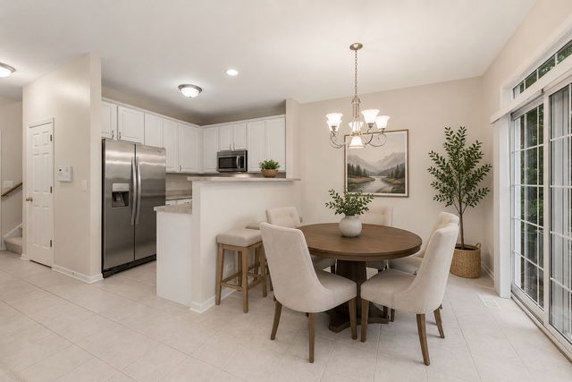 641 Bridle Court 641, Lakemoor, IL 60051
