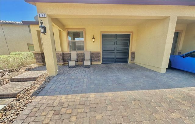 2707 ChinaBerry Hill Street, Laughlin, NV 89029