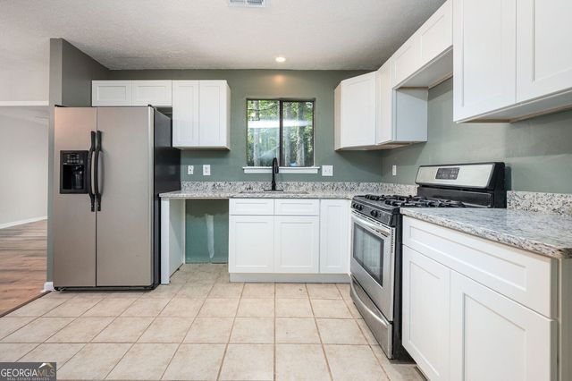 1650 Auden Lane NW, Norcross, GA 30093