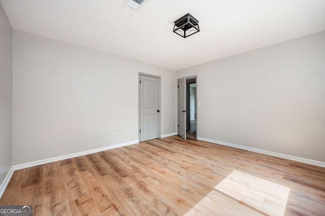 1650 Auden Lane NW, Norcross, GA 30093