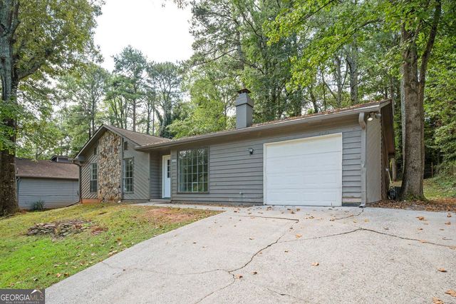 1650 Auden Lane NW, Norcross, GA 30093