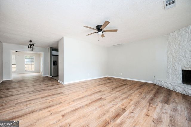 1650 Auden Lane NW, Norcross, GA 30093