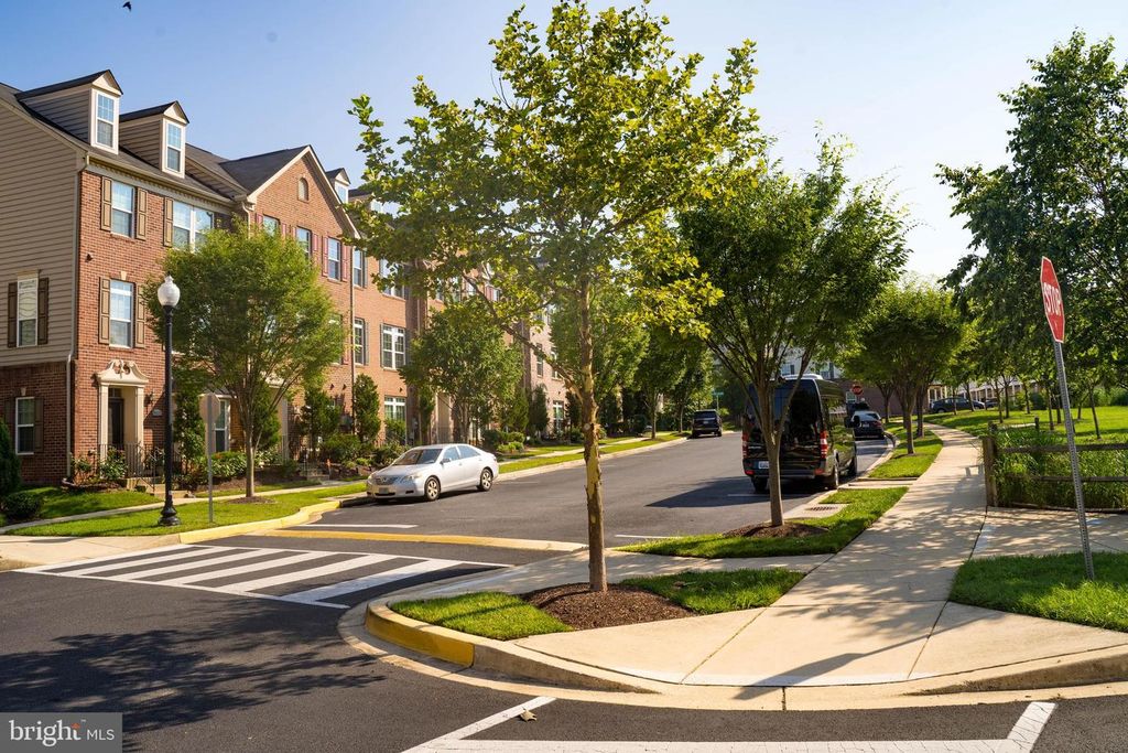 3636 WRIGHT TER NE, Washington, DC 20018