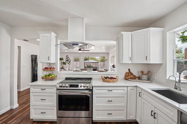 3443 Kentfield Dr, Sacramento, CA 95821