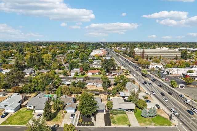 3443 Kentfield Dr, Sacramento, CA 95821