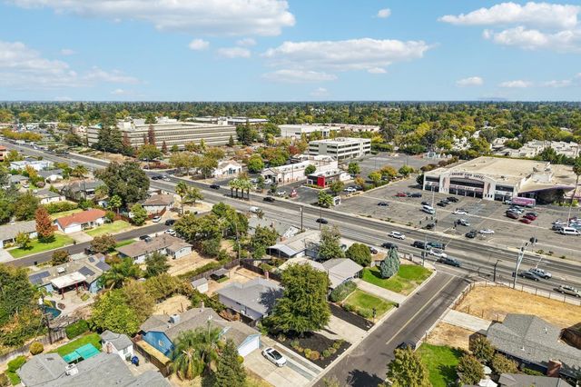 3443 Kentfield Dr, Sacramento, CA 95821