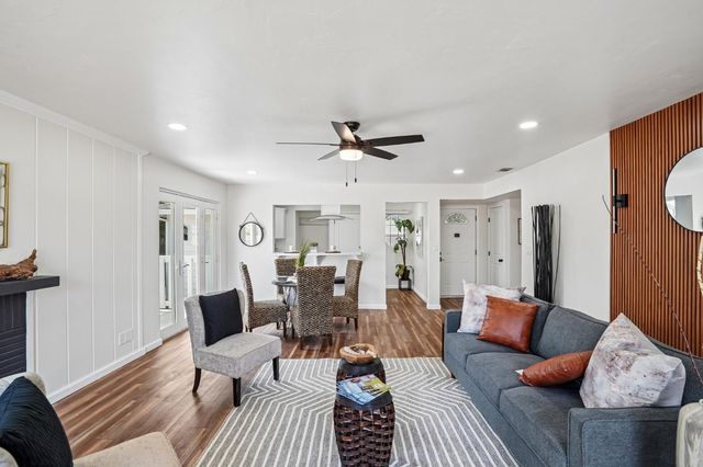 3443 Kentfield Dr, Sacramento, CA 95821