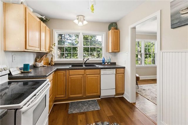 2483 Lakeshore, Conyers, GA 30012