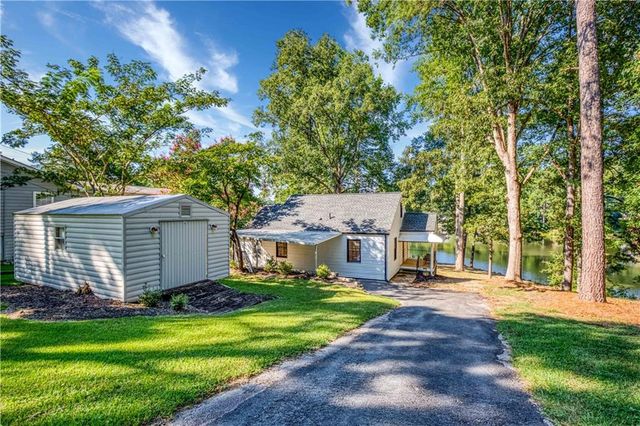 2483 Lakeshore, Conyers, GA 30012