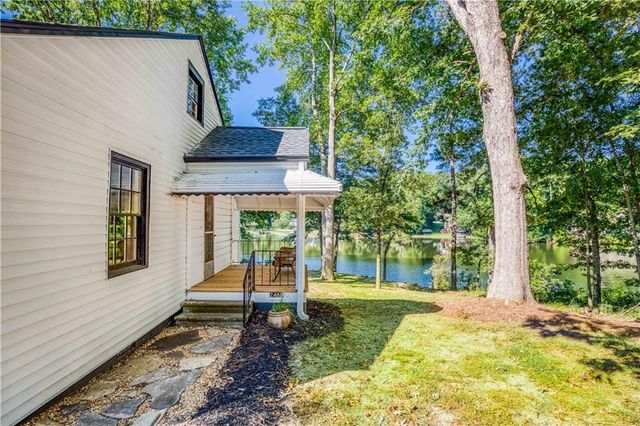 2483 Lakeshore, Conyers, GA 30012