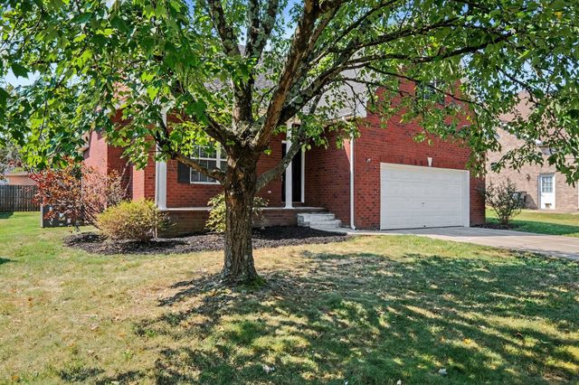 2837 Vicwood Dr, Murfreesboro, TN 37128