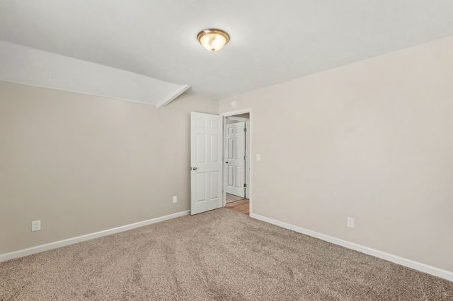 2837 Vicwood Dr, Murfreesboro, TN 37128