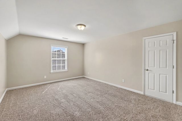 2837 Vicwood Dr, Murfreesboro, TN 37128