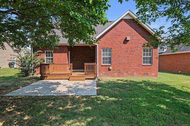 2837 Vicwood Dr, Murfreesboro, TN 37128