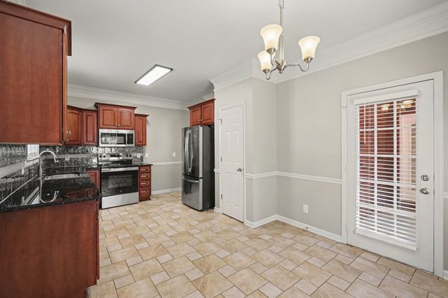 2837 Vicwood Dr, Murfreesboro, TN 37128