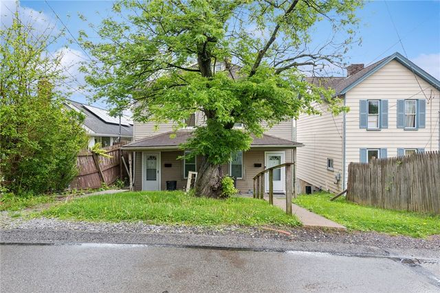 4-6 Charles St, Dravosburg, PA 15034