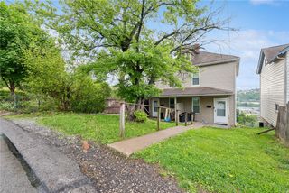 4-6 Charles St, Dravosburg, PA 15034