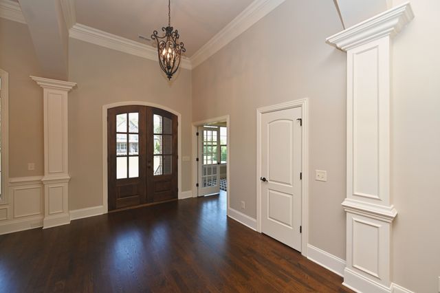 825 Piccadilly Dr, Nolensville, TN 37135