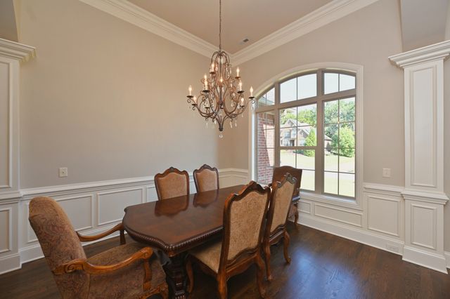 825 Piccadilly Dr, Nolensville, TN 37135